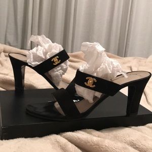 CHANEL BLACK SUEDE HIGH HEEL SANDALS